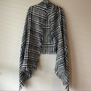 Black and White Glen Plaid Wrap Scarf